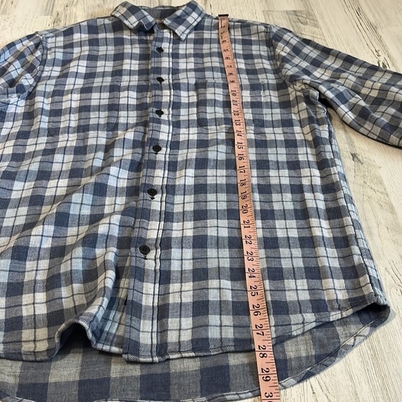 Faherty Reversible Plaid Button Down Size M - Picture 9 of 9